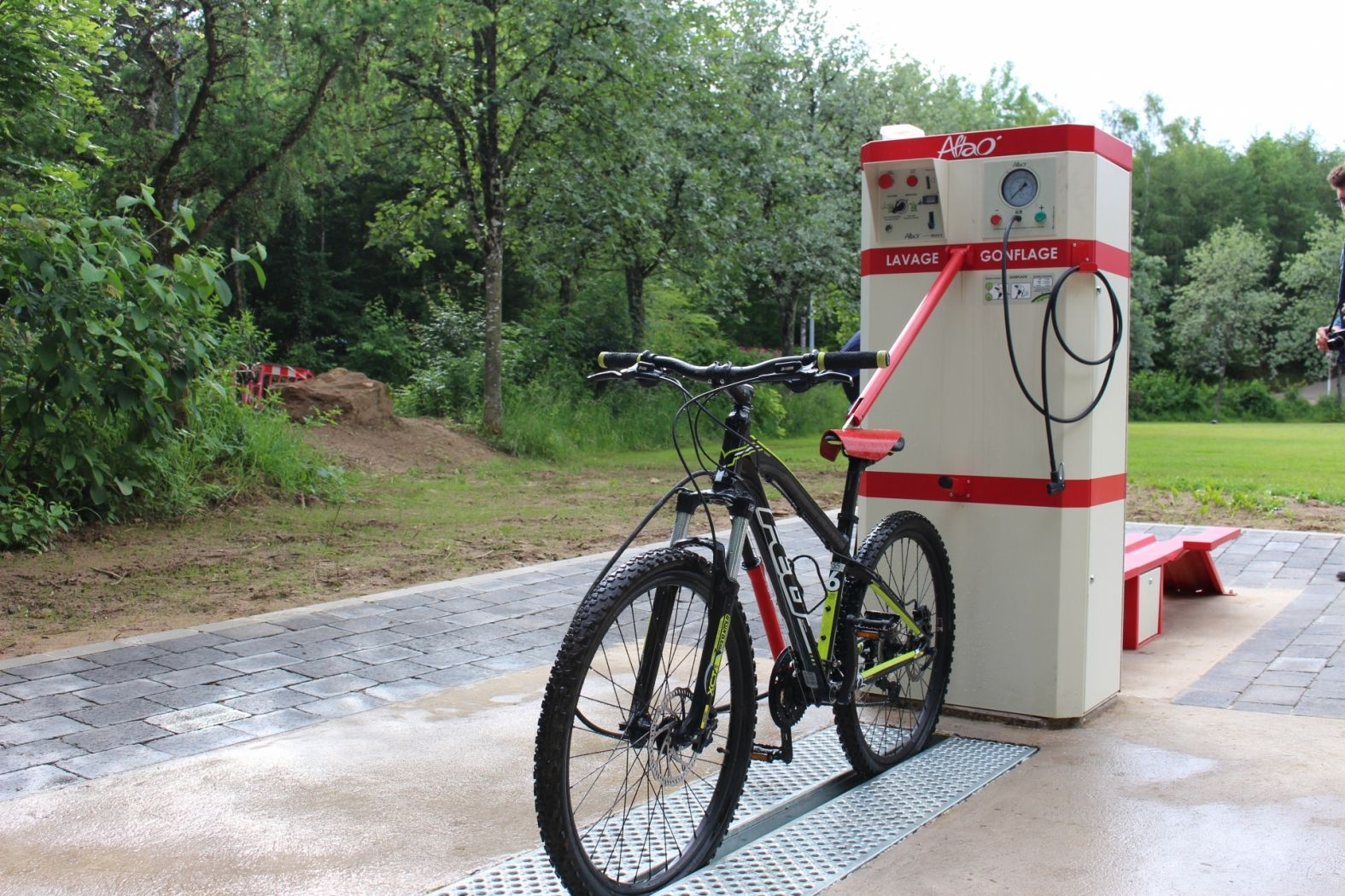 Bike wash station Belvaux
